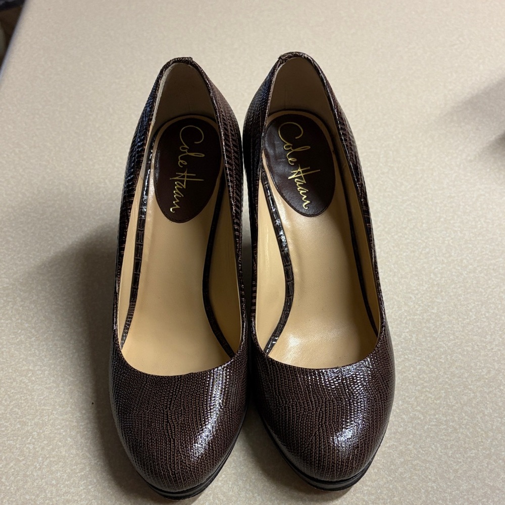 Cole Haan Dark Brown Textured Leather Round-Toe Pumps